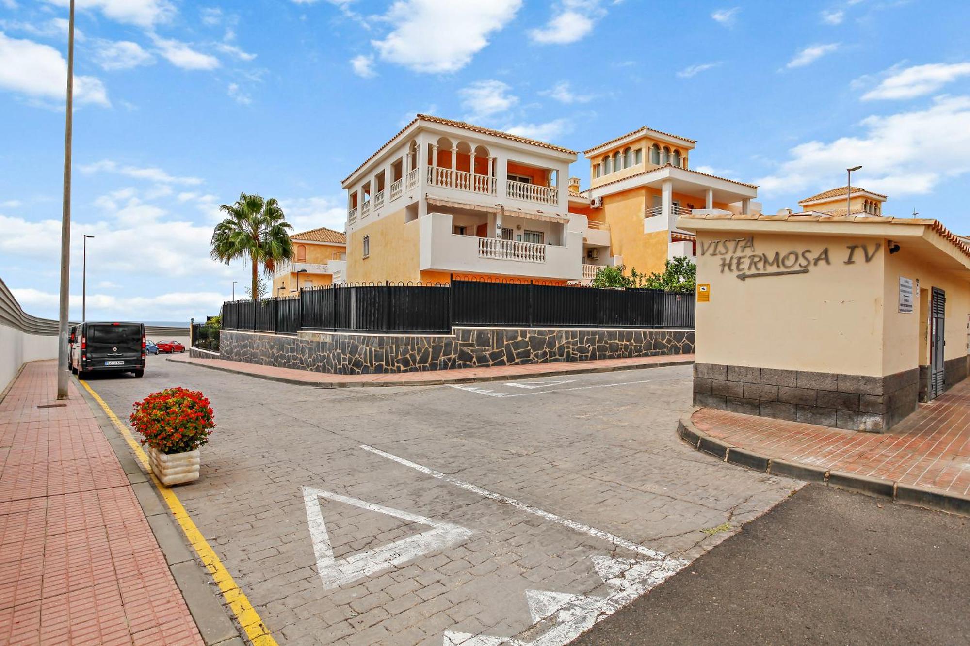 1 Bedroom Giuly Sea Views In Los Cristianos Los Cristianos  Exterior foto
